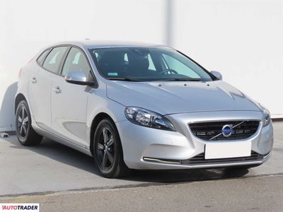 Volvo V40 2.0 118 KM 2015r. (Piaseczno)