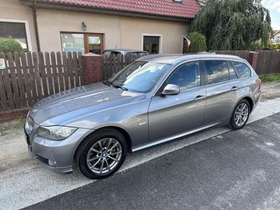 BMW E91 LCI Touring 143KM 318d Navi Alu M pakiet Bixenon 2010rok