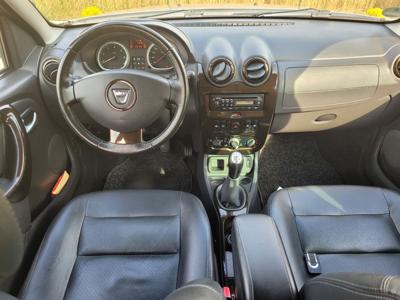 Dacia Duster 1.6 benzyna skóry bezkolizyjne