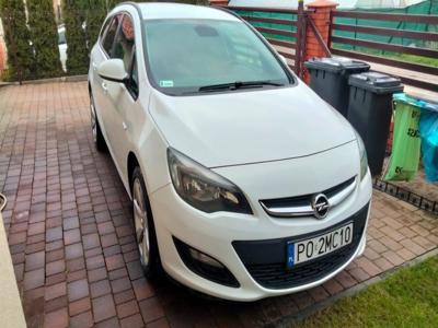 Opel Astra J kombi