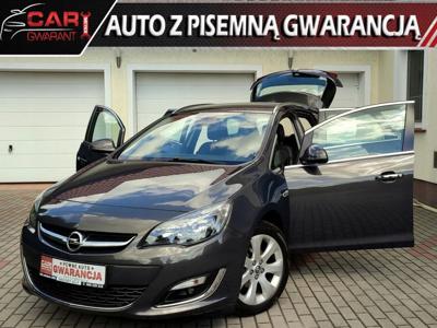 Opel Astra J Sports Tourer Facelifting 1.4 Turbo ECOTEC 140KM 2013