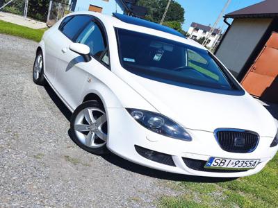 Rezerwacja do soboty Seat Leon 2 1.6 benzyna Polecam.