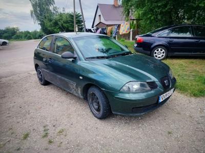 Seat ibiza 1.2 bierze olej