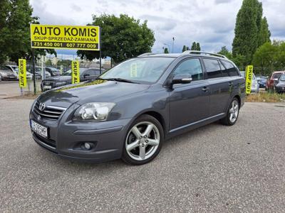 Toyota Avensis II Kombi 2.2 D-4D 177KM 2007