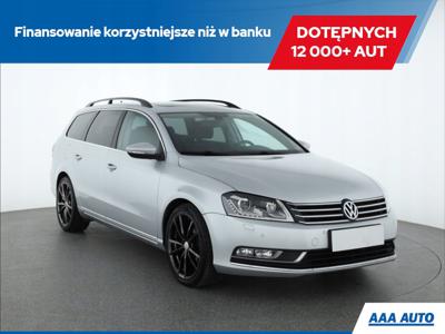 Volkswagen Passat B7 Variant 2.0 TSI 210KM 2012