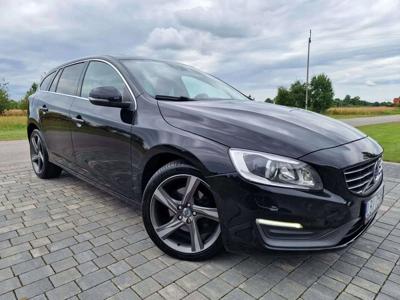 Volvo V60 I Kombi Facelifting 2.0 D4 DRIVE-E 181KM 2014