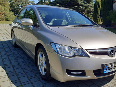 Honda civic 1.8 -VTEC z gazem LPG, 2 komplety kół, nowa butla , 0 nakładów