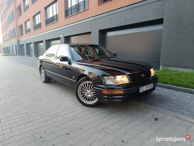 Klasyk Lexus LS400 UCF20 1996 w pełni odrestaurowany