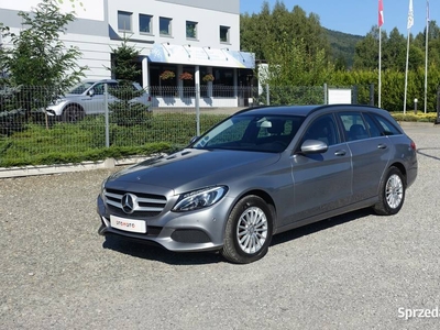 Mercedes C200 BlueTEC 136KM Głośna praca silnika Niski przebieg Bezwypadek