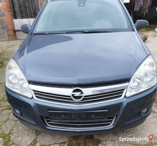 Opel Astra H1,7 cdti 6 biegów Lift Częsci Z168