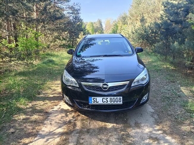 Opel Astra J 1.6 Benzyna 115km Klima 5 Drzwi z Niemiec