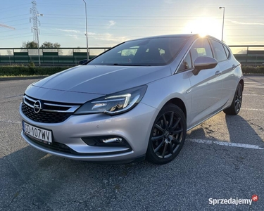 Opel Astra K, 1.4T 125KM, bogate wyposażenie, stan jak nowy