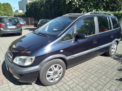 Opel ZAFIRA 2003r.