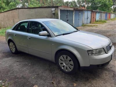 Audi A4B6 2.0 Benzyna