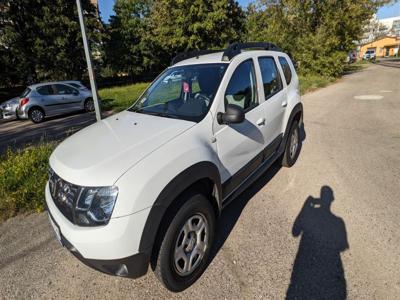 Dacia Duster 1.6 Sce 2017 od nowości w rodzinie