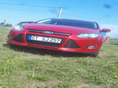 FORD FOCUS TITANIUM