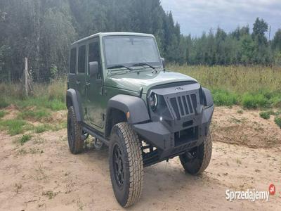 Jeep Wrangler Unlimited SPORT 3,6 benzyna