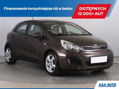 Kia Rio III Hatchback 3d 1.4 DOHC CVVT 109KM 2011