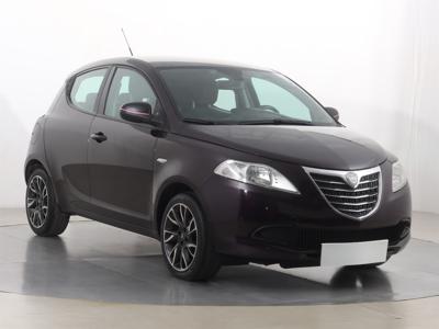 Lancia Ypsilon 2014 1.2 57729km ABS klimatyzacja manualna