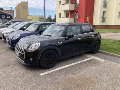 Mini Cooper 2018 1.5 automat 4 drzwi