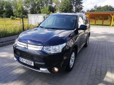 Mitsubishi Outlander III SUV Facelifting 2.0 SOHC MIVEC 150KM 2014