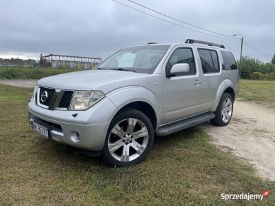 Pathfinder 2,5dci 4x4 sport automat