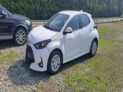 Toyota Yaris IV Hatchback 1.5 Hybrid Dynamic Force 116KM 2021