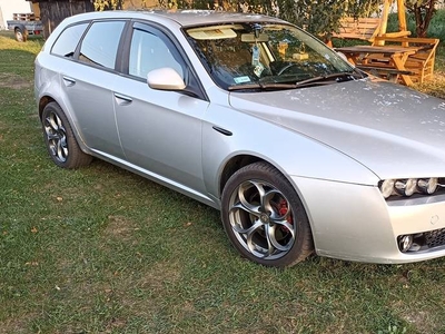 Alfa romeo 159