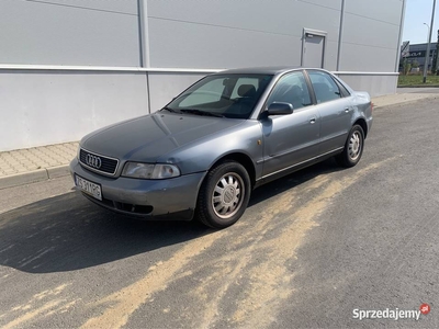 Audi a4 alufelgi sedan