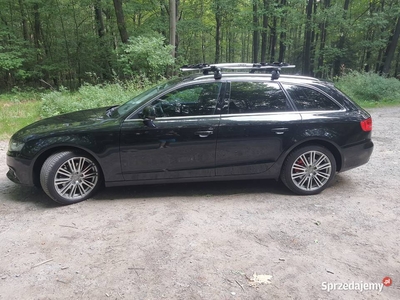 AUDI A4B8 AVANT 2009R 2.0TDI 143KM POLECAM.