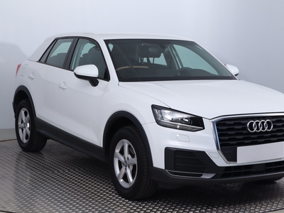 Audi Q2 , Salon Polska, Klimatronic, Parktronic