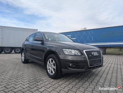 AUDI Q5 2,0TDI QUATTRO EZ.10/2010 105KW 140PS