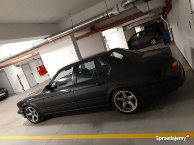 Bmw E32 M3030 Diamantschwarz metallic 1991