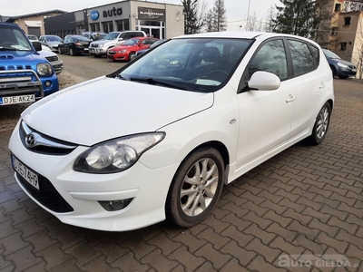 HYUNDAI I30 HATCHBACK 5drz-Klima-Alu-Tempomat