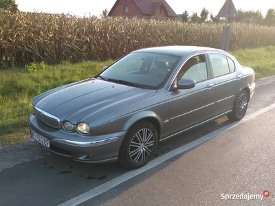 Jaguar X Type