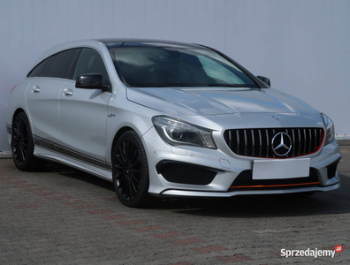 Mercedes CLA 250