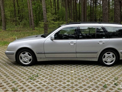 Mercedes W210 Lift 2003r