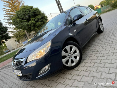 Opel Astra Opel Astra IV 1.4T 2013r Klimatyzacja Nawigacja Zarejestrowana …