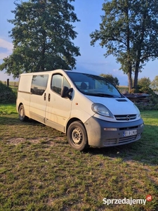 Opel Vivaro L2H1 long 1.9 CDTI z hakiem