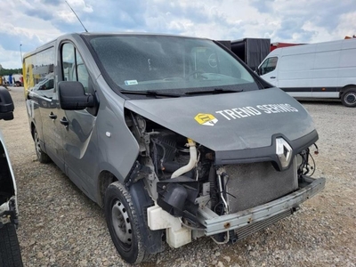 RENAULT TRAFIC furgon przeszklony