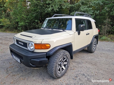 Toyota Fj Cruiser 4.0 V6 Benzyna 4x4 239KM Blokada Reduktor Stan wzorowy