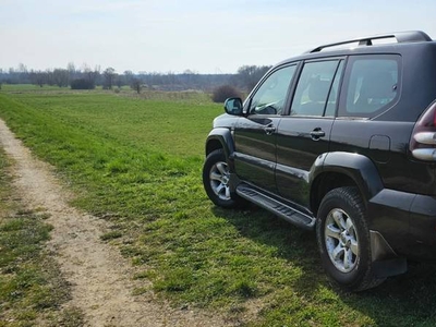 Toyota Land Cruiser 2003r