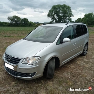 Volkswagen Touran 1.9 TDI 105 KM 2008 rok