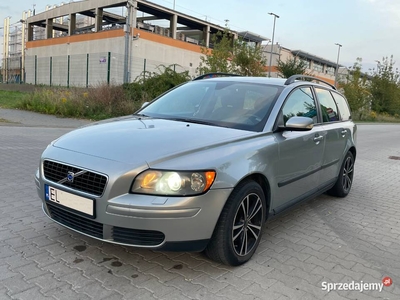 VOLVO V50 1.8 125KM