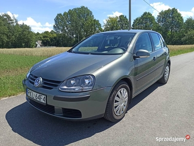 VW Golf 5 1.4 90 KM