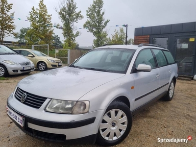 Vw Passat B5 // 1.6 Benzyna // Hak // Opłaty // Okazja