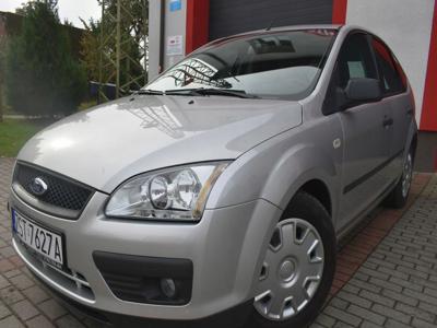 Ford Focus I Sedan 1.6 16V 100KM 2005