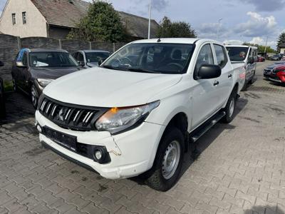 Mitsubishi L200 V Club Cab 2.4 154KM 2016