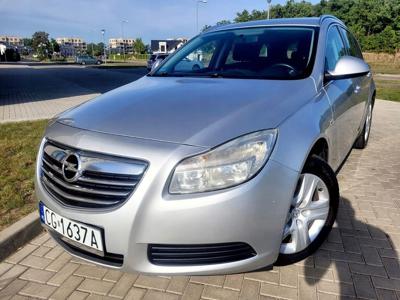 Opel Insignia I Sports Tourer 2.0 CDTI ECOTEC 130KM 2010