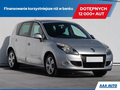 Renault Scenic III Van 2.0 16v 140KM 2010